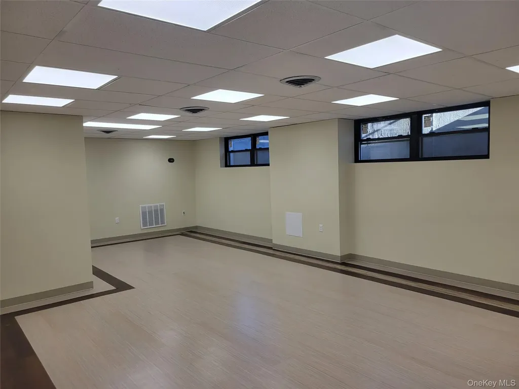 160 Commack Road Commack NY 11725