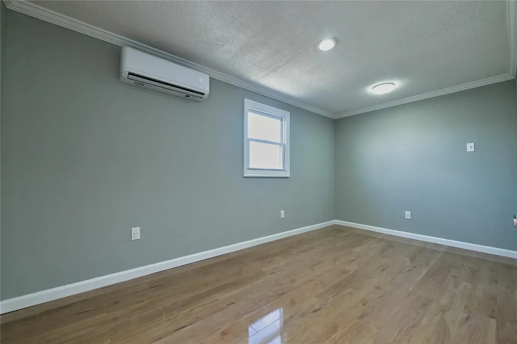 12 William Street Central Islip NY 11722