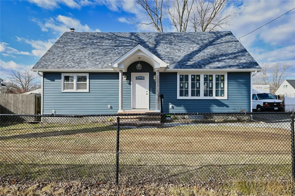 12 William Street Central Islip NY 11722