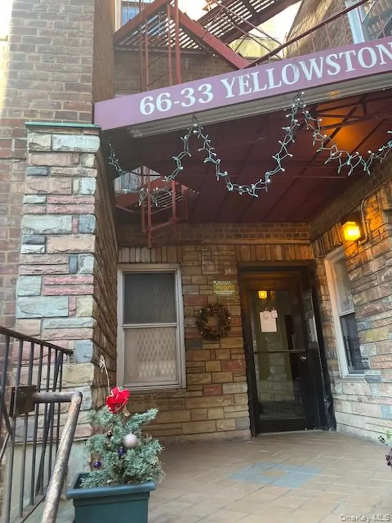 66-33 Yellowstone Boulevard Forest Hills NY 11375