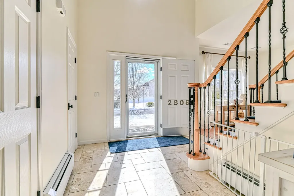 2808 Cherry Tree Way New Windsor NY 12553
