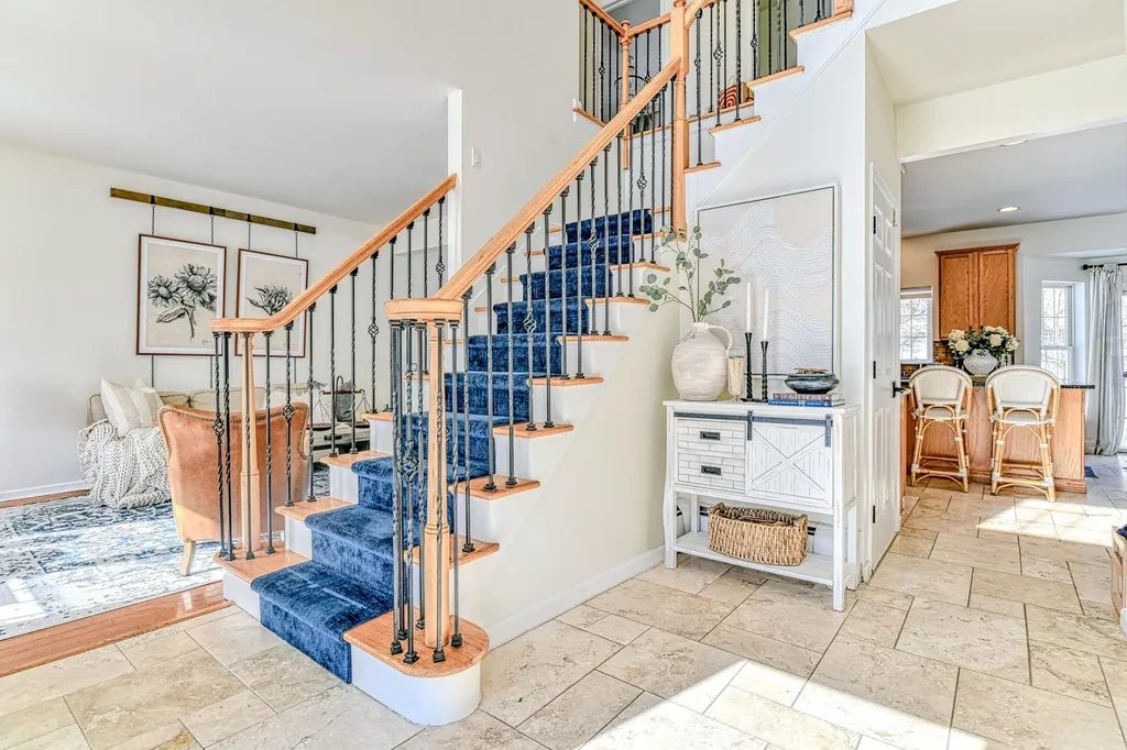 2808 Cherry Tree Way New Windsor NY 12553