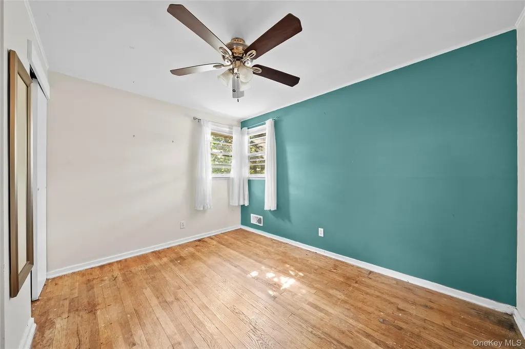 68 Ocean Avenue Bay Shore NY 11706