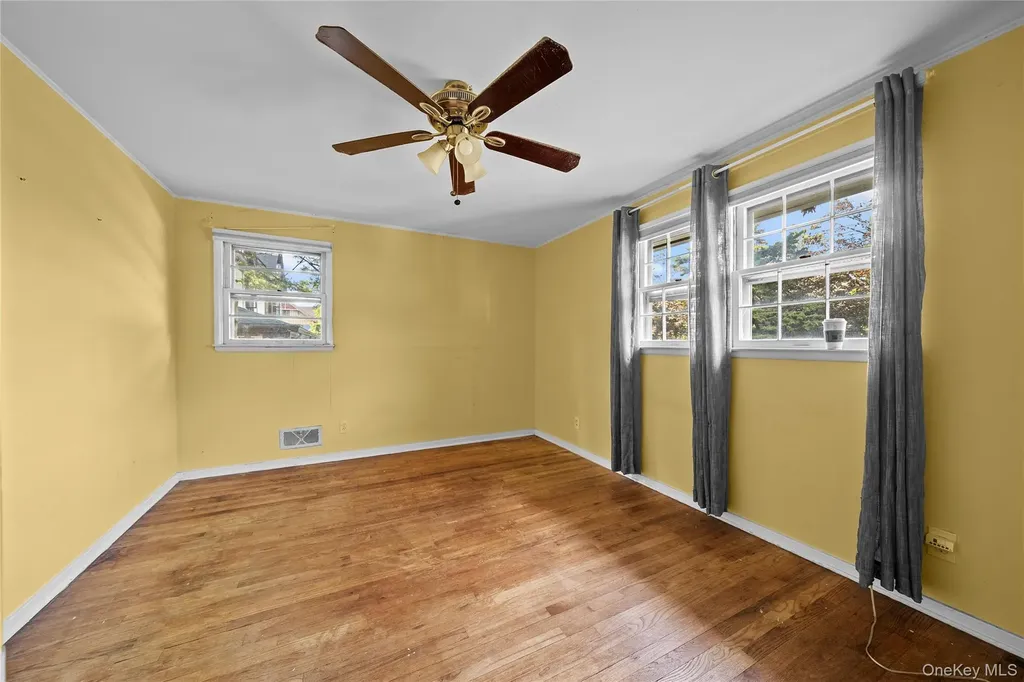 68 Ocean Avenue Bay Shore NY 11706