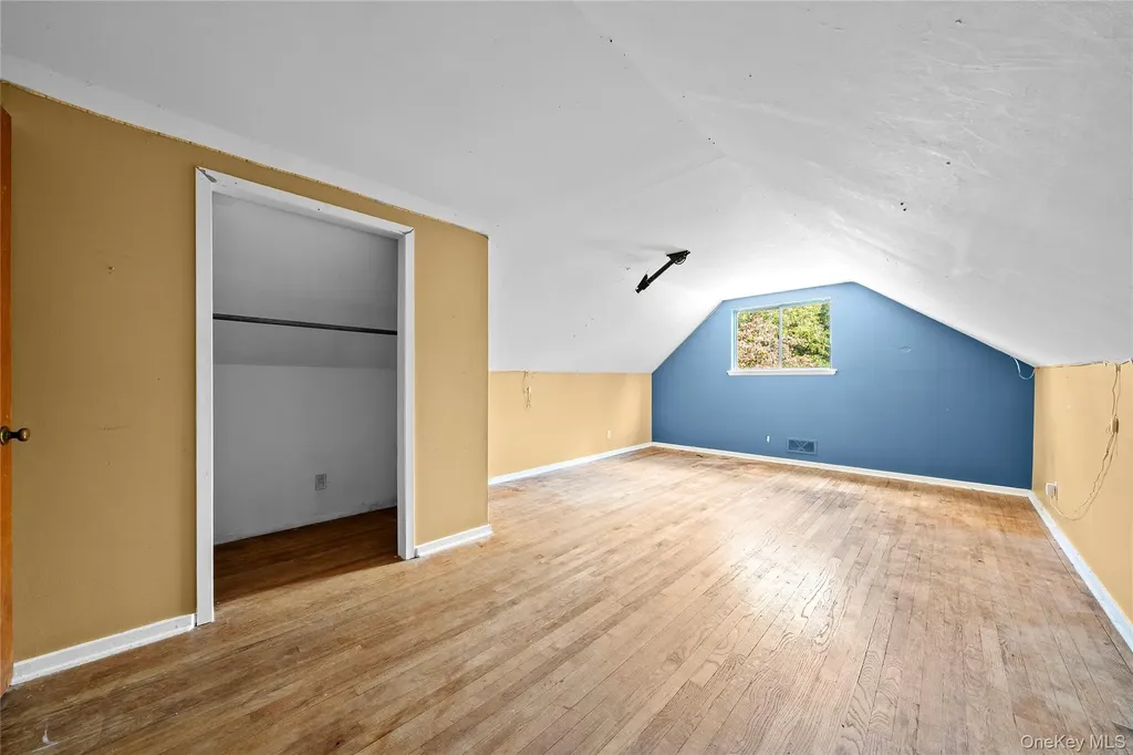 68 Ocean Avenue Bay Shore NY 11706