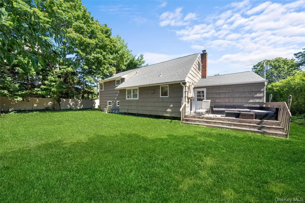 68 Ocean Avenue Bay Shore NY 11706
