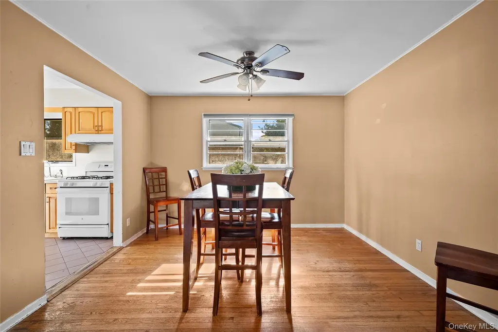 68 Ocean Avenue Bay Shore NY 11706