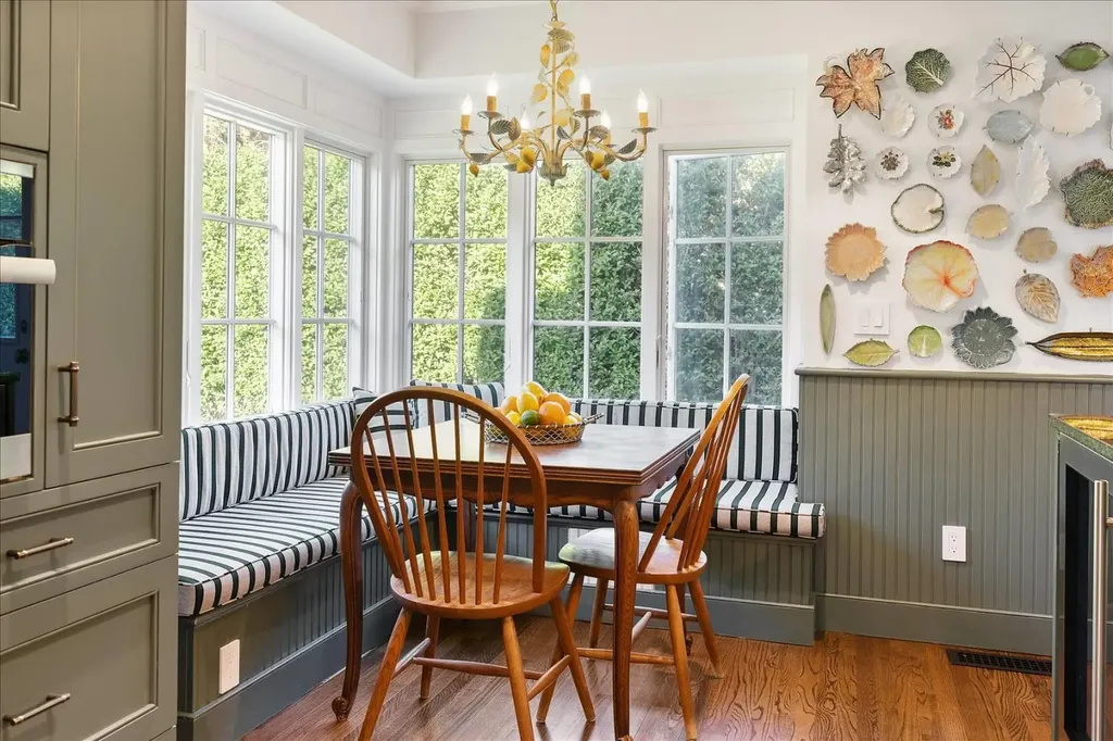 51 Cooper Street Southampton NY 11968