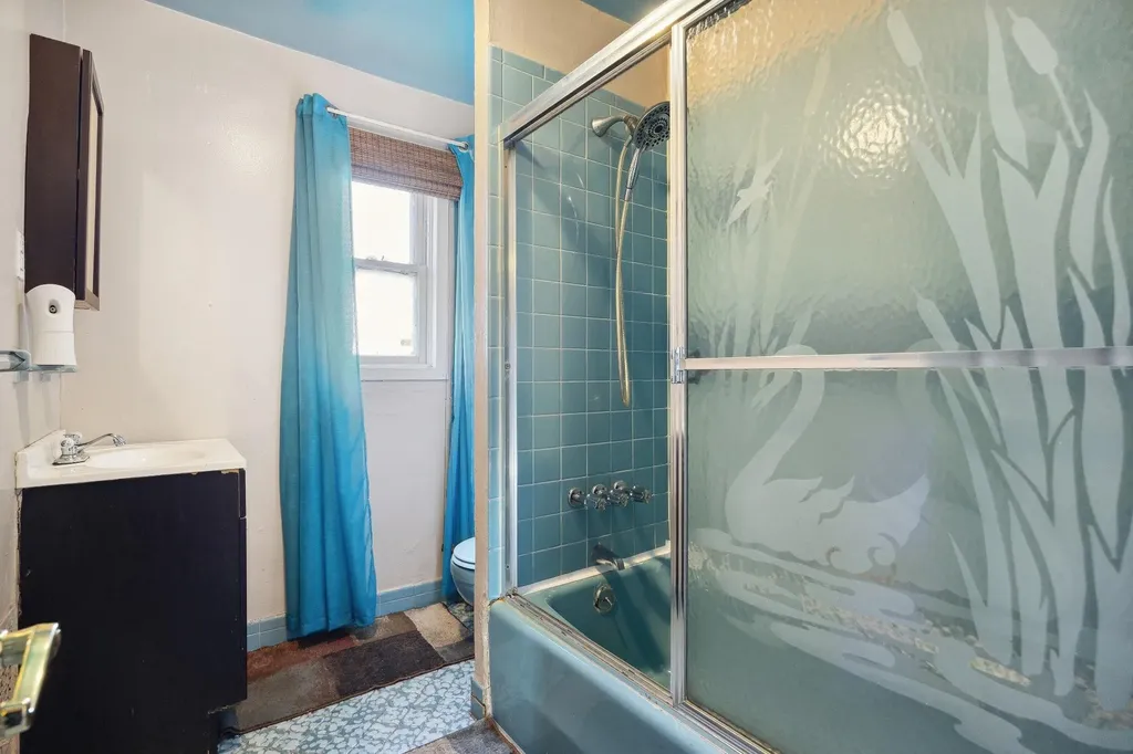 67 Schaefer Street Brooklyn NY 11207