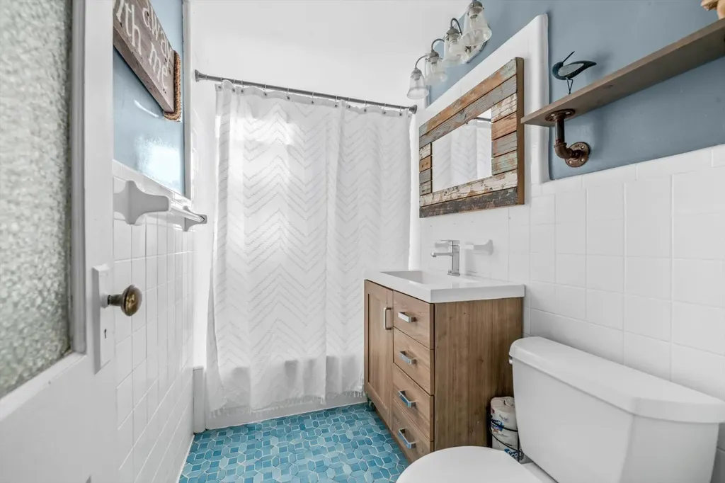 1814 E 37th Street Brooklyn NY 11234