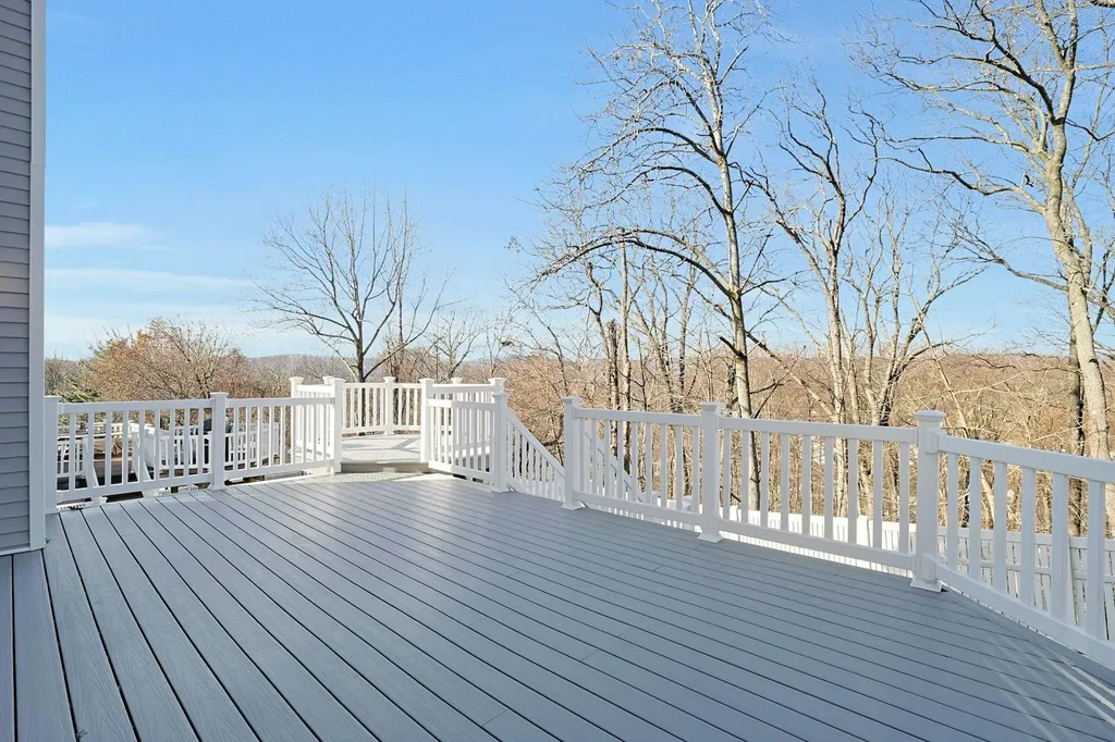 118 Benefield Boulevard Peekskill NY 10566
