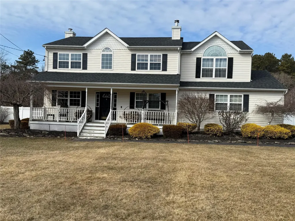 57 Gull Dip Road Brookhaven NY 11961