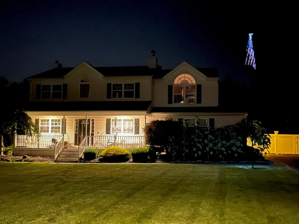 57 Gull Dip Road Ridge NY 11961