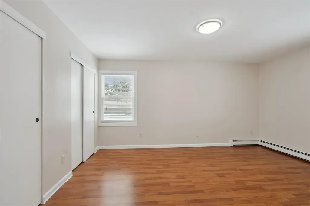 4 Dunlop Court Commack NY 11725