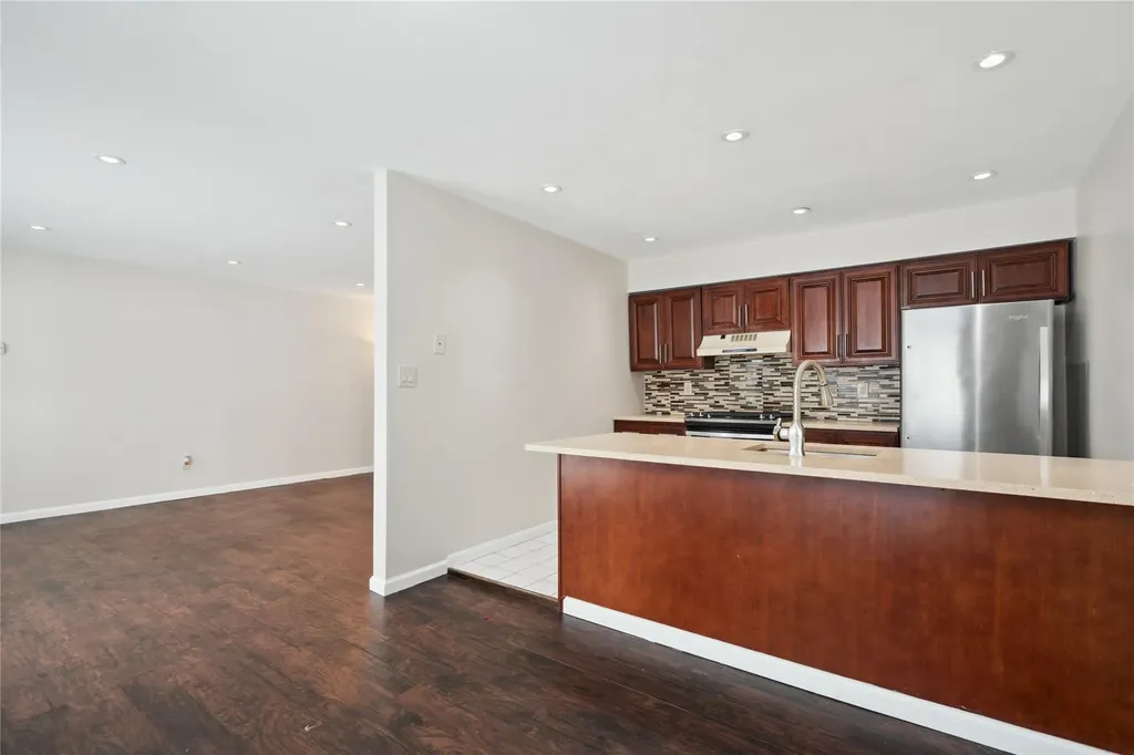 4 Dunlop Court Commack NY 11725