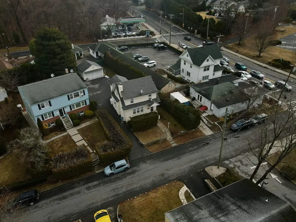 332 Sterling Avenue Mamaroneck NY 10543