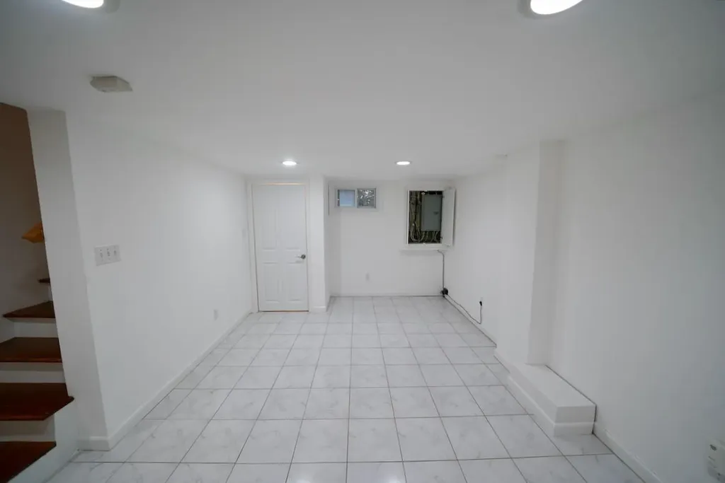 332 Sterling Avenue Mamaroneck NY 10543