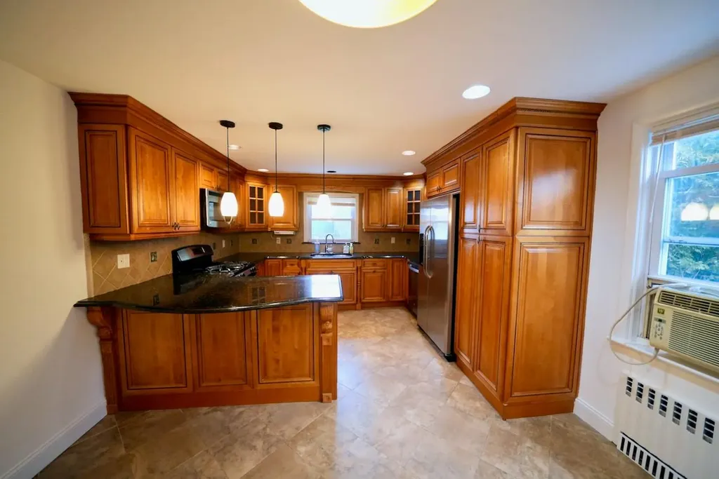 332 Sterling Avenue Mamaroneck NY 10543