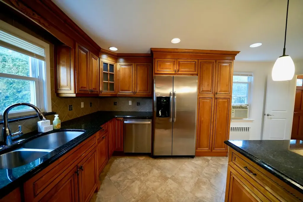 332 Sterling Avenue Mamaroneck NY 10543