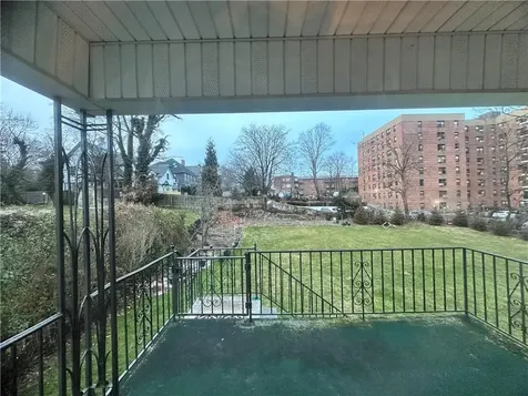 545 Pelham Road New Rochelle NY 10805