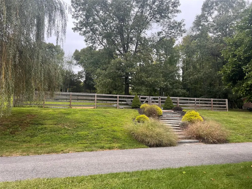 17 Distillery Road Warwick NY 10990