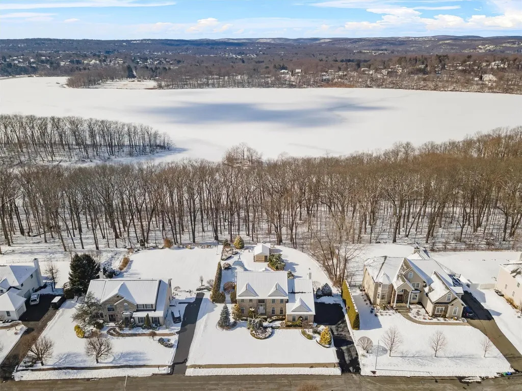 39 Meriwether Trail Congers NY 10920