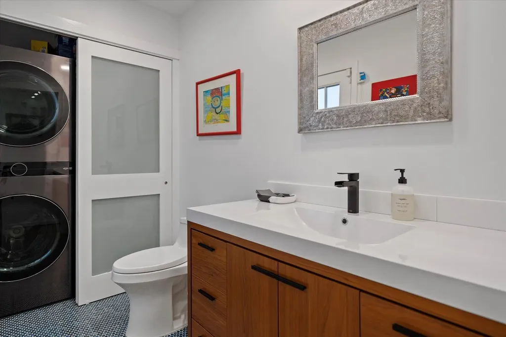 4 Short Path Westhampton Beach NY 11978