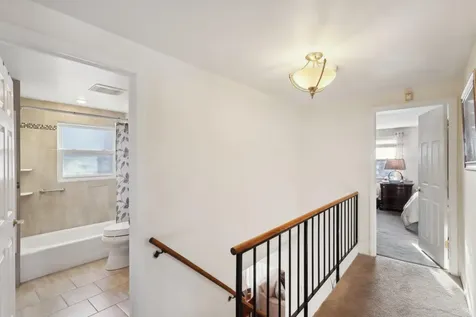 29 Whitfield Lane Coram NY 11727