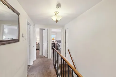 29 Whitfield Lane Coram NY 11727