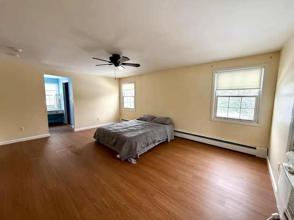 36 Shelbourne Lane Stony Brook NY 11790