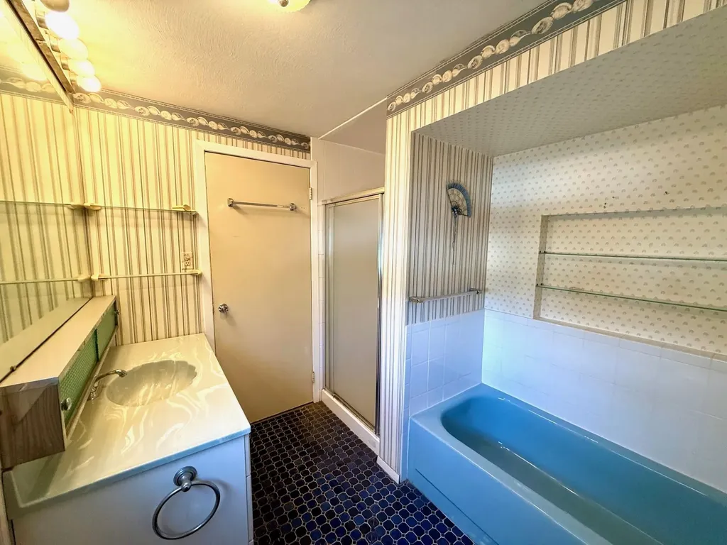 36 Shelbourne Lane Stony Brook NY 11790
