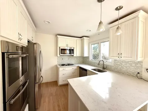 36 Shelbourne Lane Stony Brook NY 11790