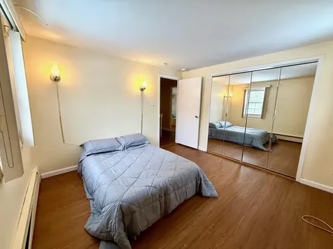 36 Shelbourne Lane Stony Brook NY 11790