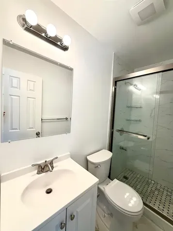 36 Shelbourne Lane Stony Brook NY 11790