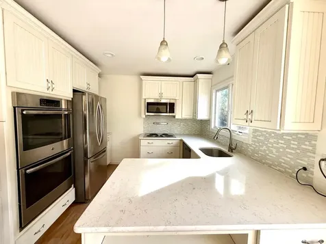 36 Shelbourne Lane Stony Brook NY 11790