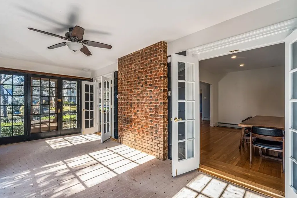 4456 Waldo Avenue Bronx NY 10471