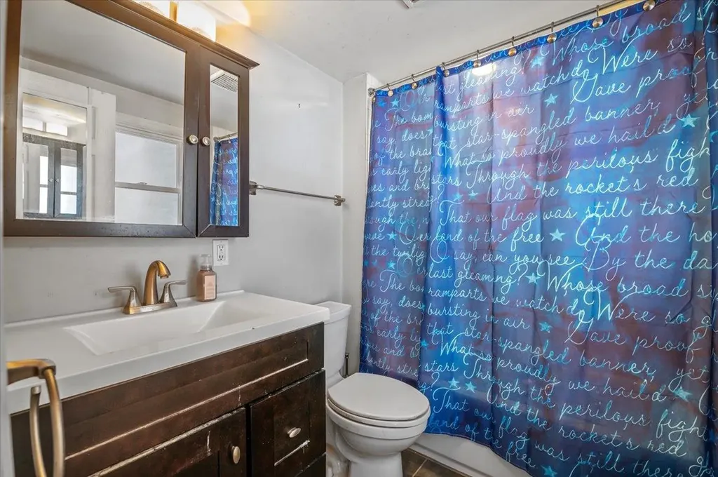 49 Denton Street Patchogue NY 11772