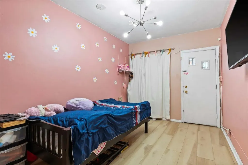 1981 Gleason Avenue Bronx NY 10472