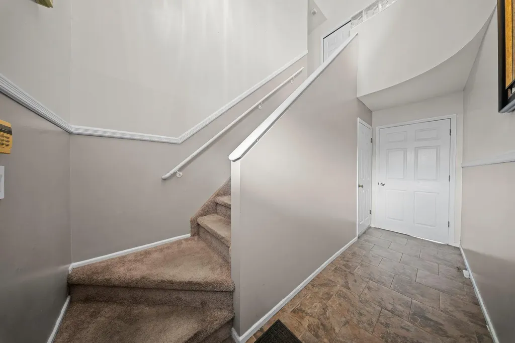 55 Waterman Court Babylon NY 11702