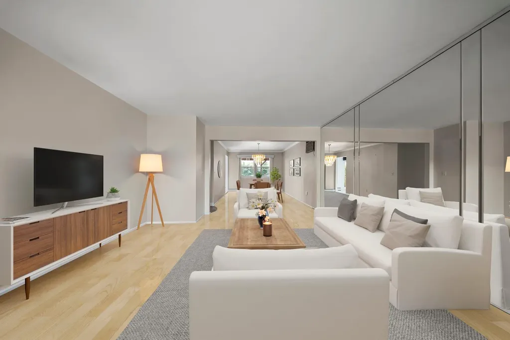 55 Waterman Court Babylon NY 11702