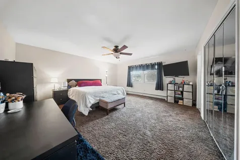 55 Waterman Court Babylon NY 11702