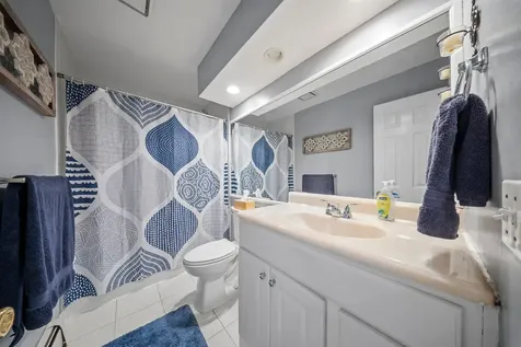 55 Waterman Court Babylon NY 11702