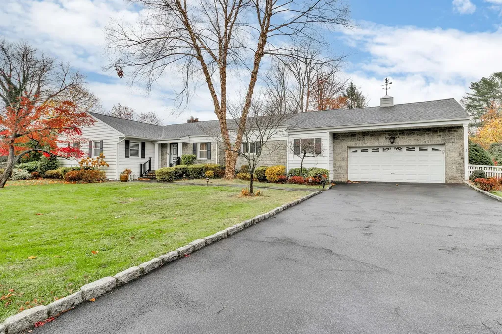 1 Haverford Avenue Scarsdale NY 10583