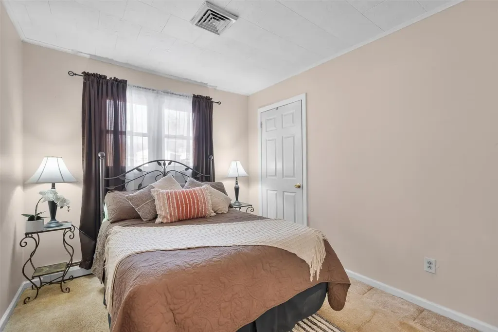 507 County Route 50 New Hampton NY 10958