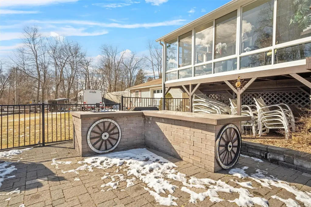507 County Route 50 New Hampton NY 10958