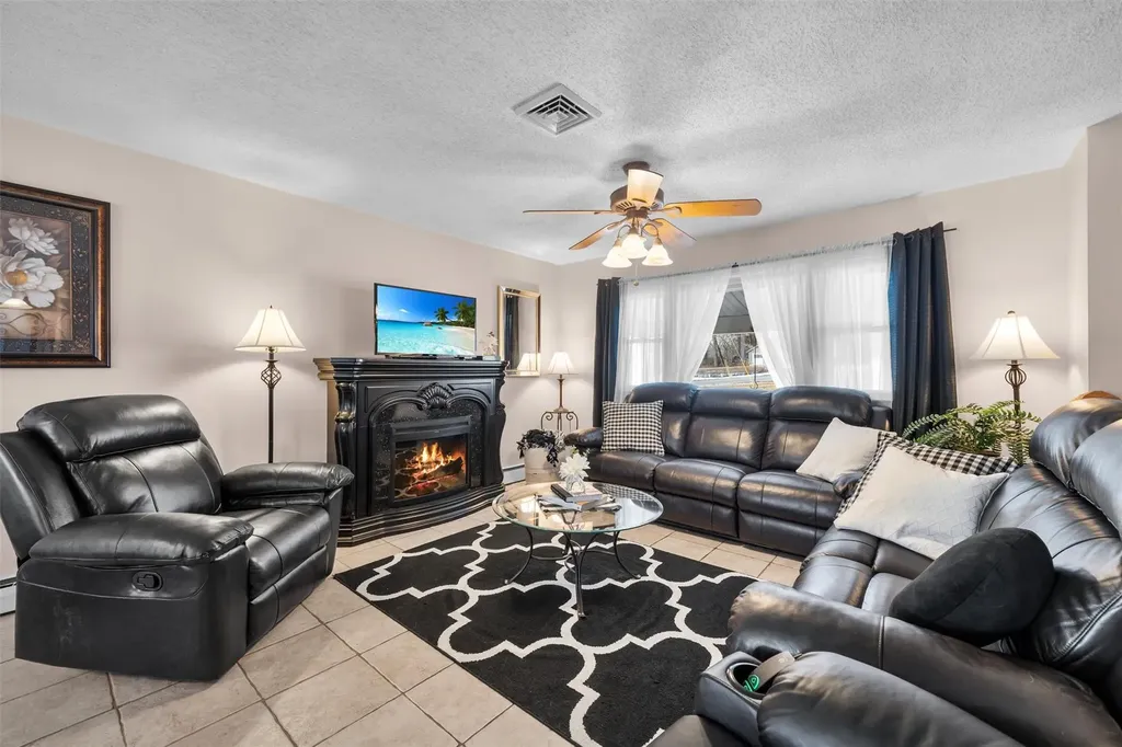 507 County Route 50 New Hampton NY 10958