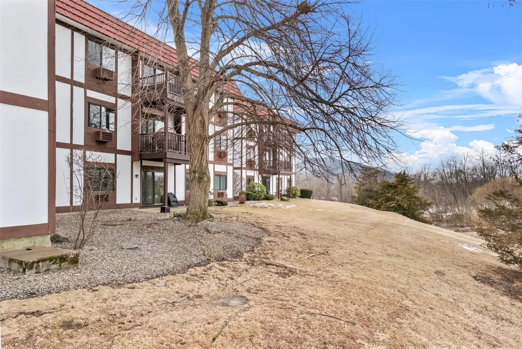 12 Skyline Drive Fishkill NY 12524