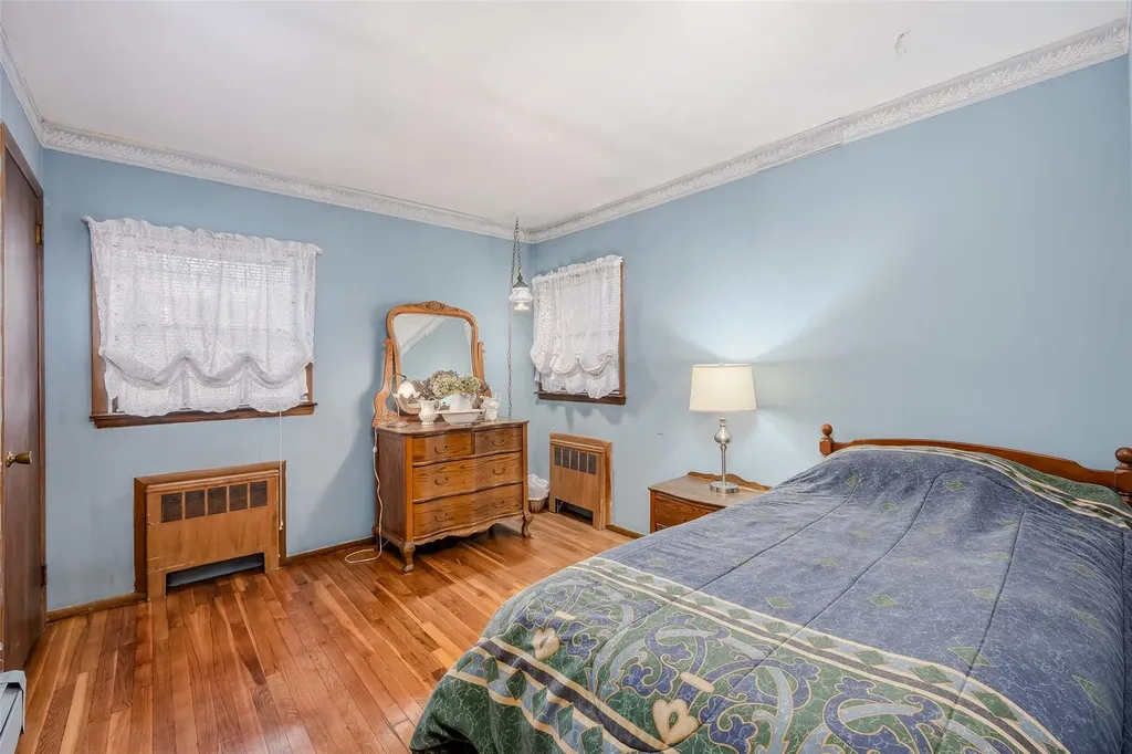 498 Kime Avenue West Islip NY 11795