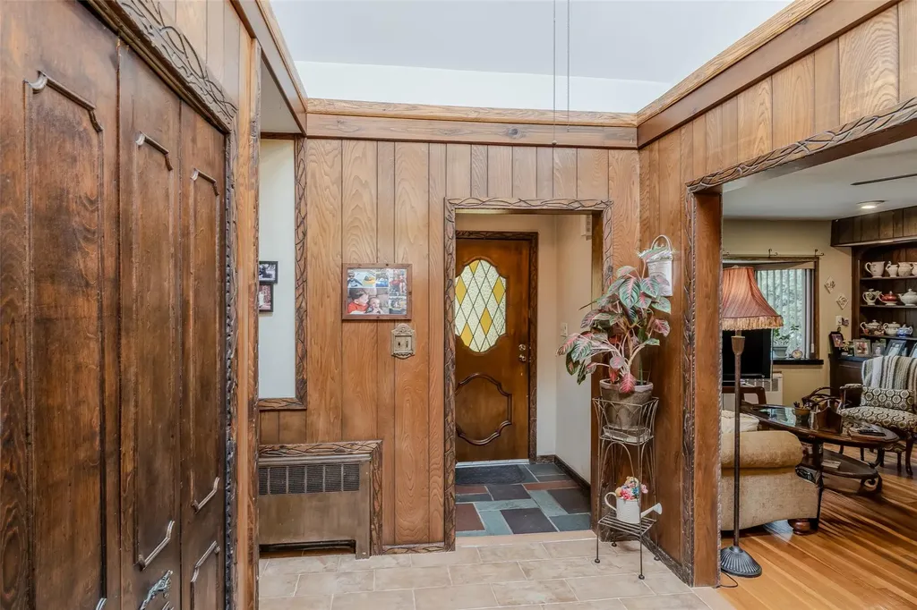 498 Kime Avenue West Islip NY 11795