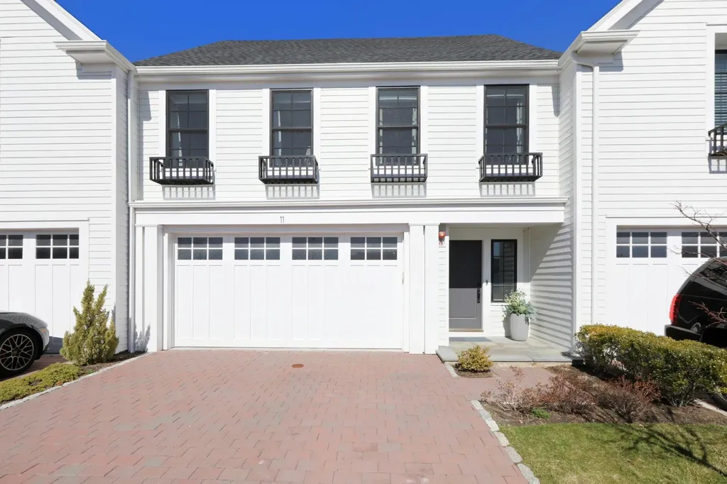 11 Lavender Lane Rye Brook NY 10573
